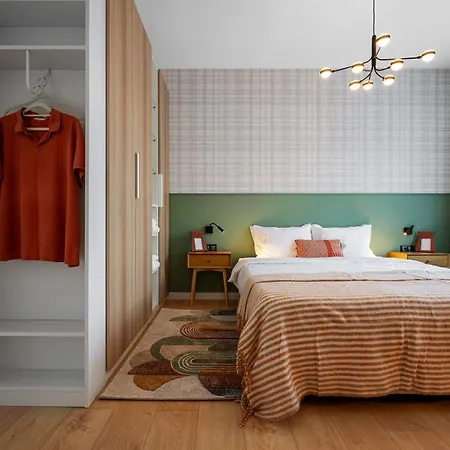 Nestio Premium Designer - 1br & 2br Gems *