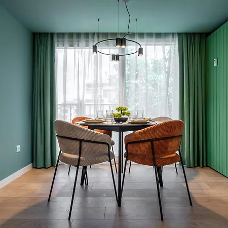 Nestio Premium Designer - 1br & 2br Gems * Пловдив